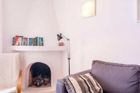 Bonito Apartamento Con Preciosas Vistas Y Piscina 内尔哈 外观 照片