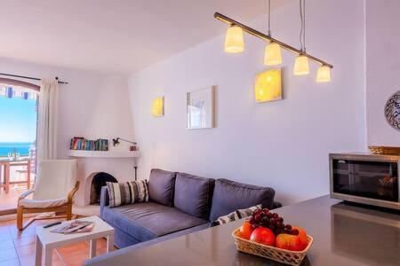 Bonito Apartamento Con Preciosas Vistas Y Piscina 内尔哈 外观 照片