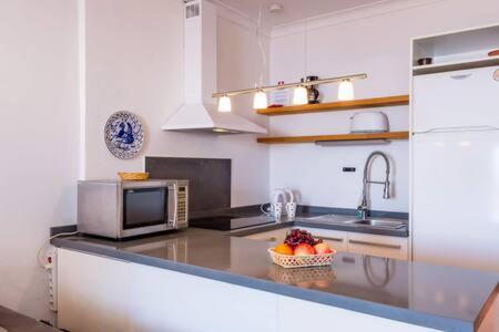 Bonito Apartamento Con Preciosas Vistas Y Piscina 内尔哈 外观 照片